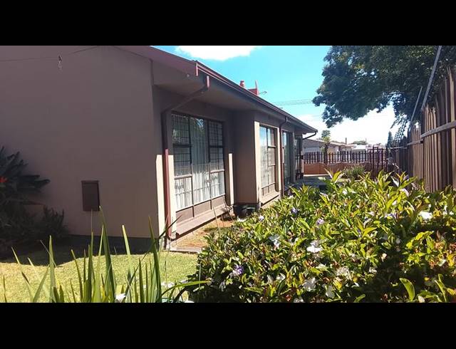 3 BEDROOM HOUSE FOR SALE IN RANDGATE